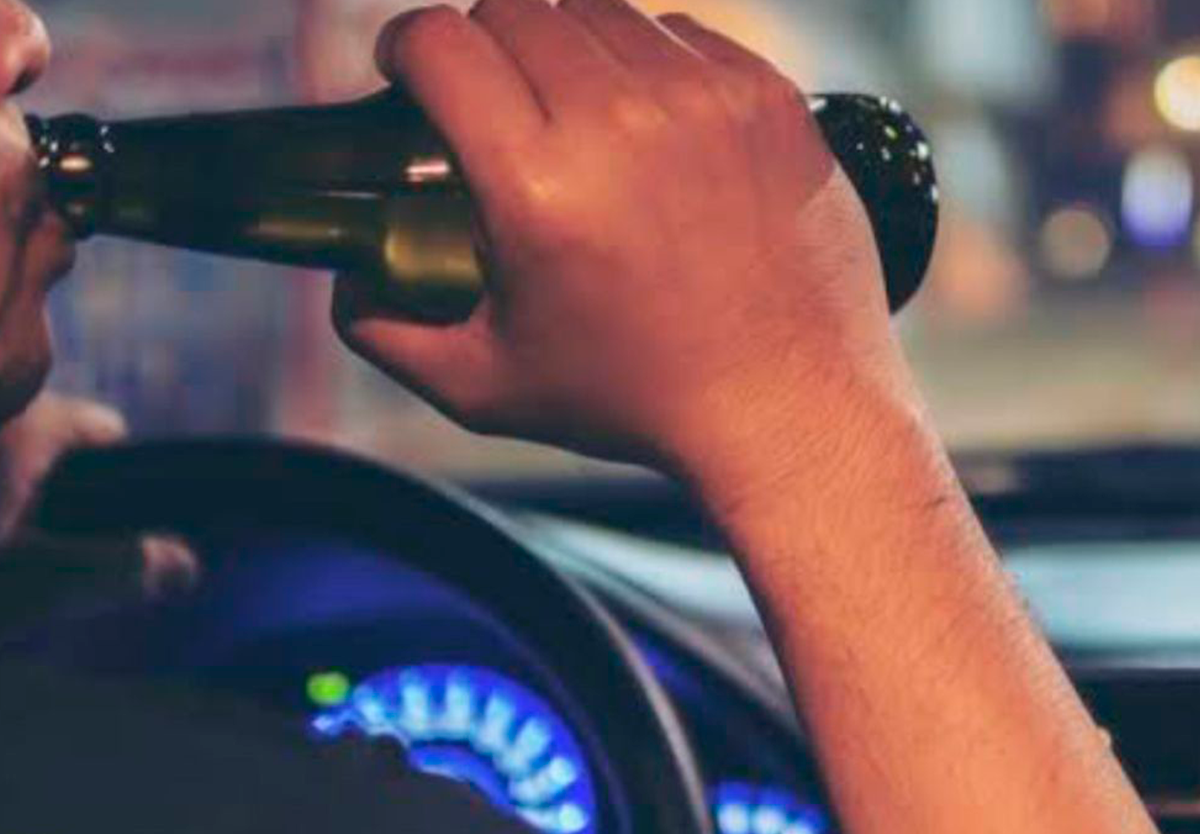 Condutor é preso por embriaguez.