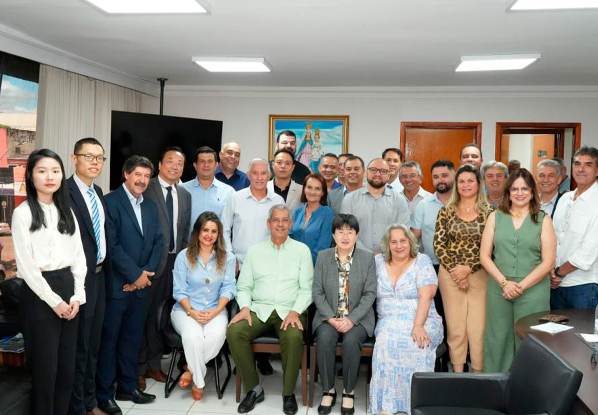 Ministra Chinesa esteve em Catalão essa semana.