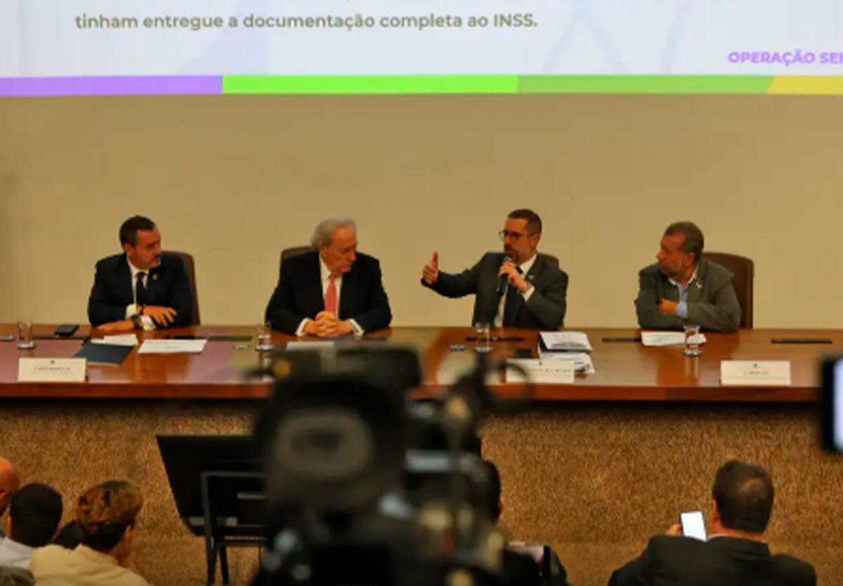 Governo suspende acordos após PF descobrir fraude.