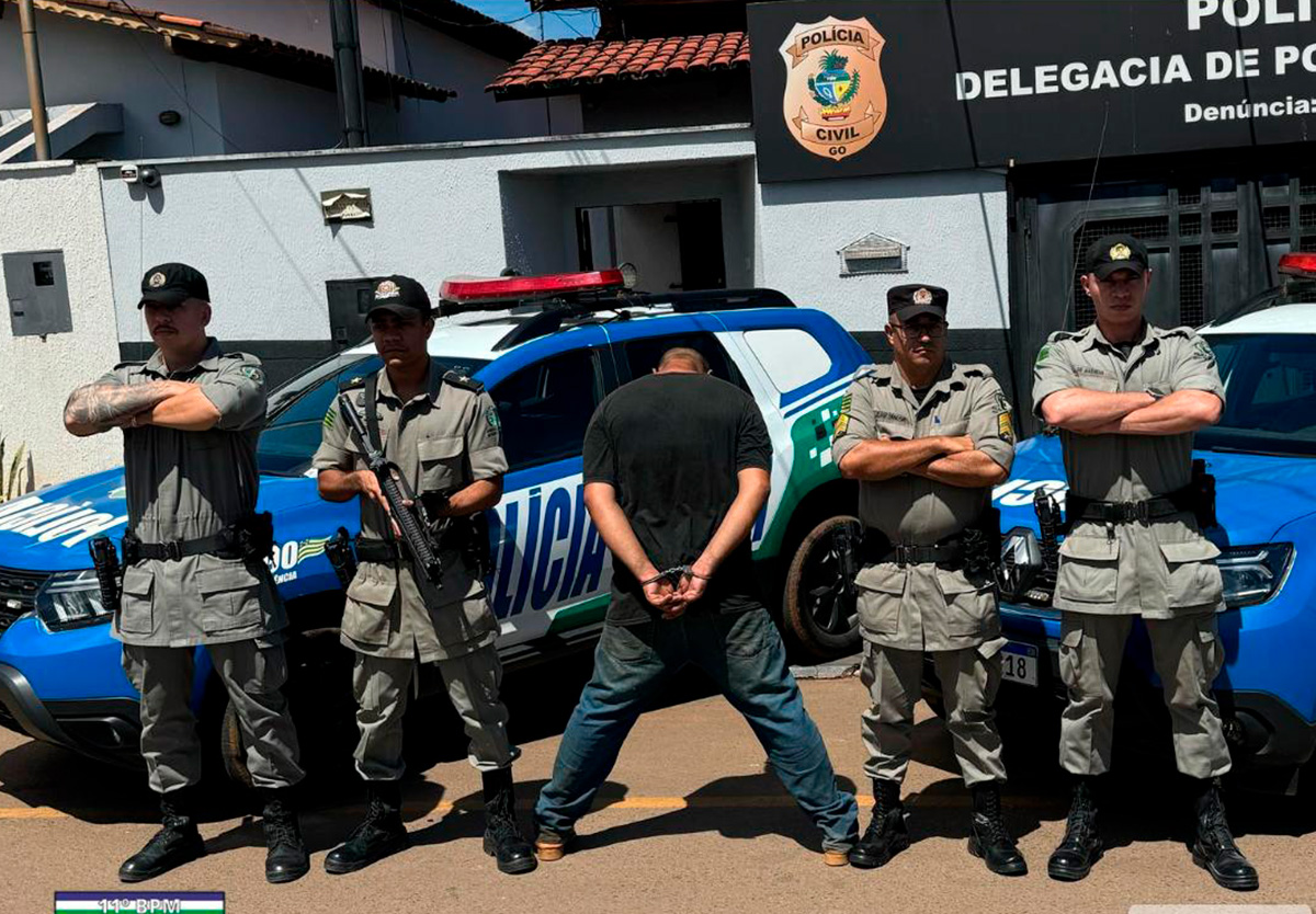 Homem preso por furtos em supermercado.