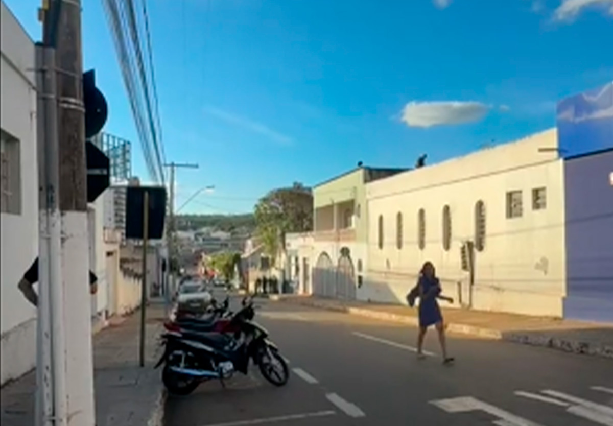 Cerco policial no centro de Catalão