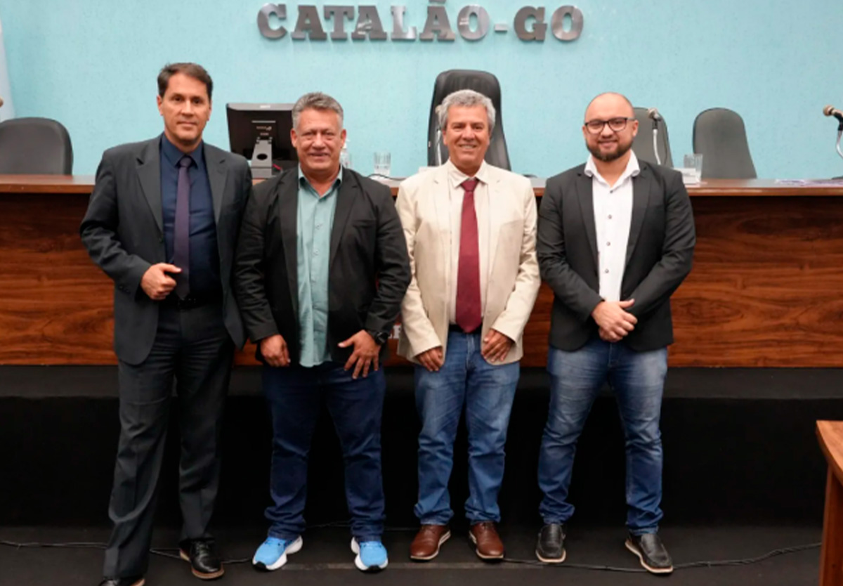 Câmara de Catalão elege nova mesa diretora para 2027-2028.