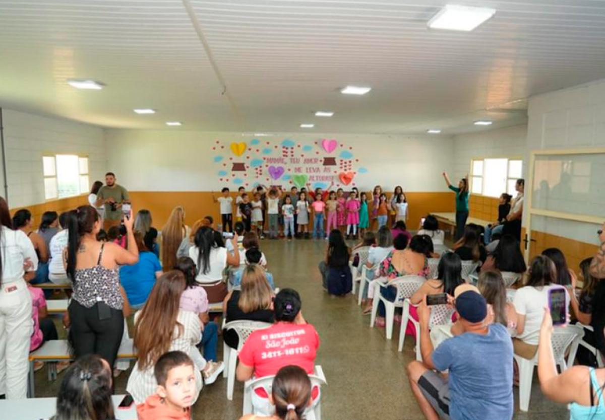 De apresentações a fotos veja como Catalão celebrou o Dia Das Mães.