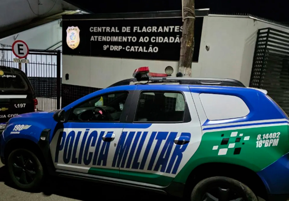 Homem é preso em Catalão após agredir mulher e adolescente com faca.