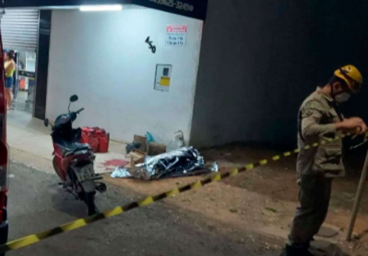 Entregador é morto no bairro Cidade Jardim com tiro de arma de fogo.