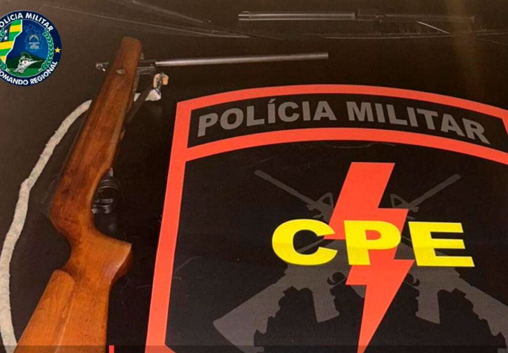 CPE apreende arma de uso restrito e prende suspeito em Catalão