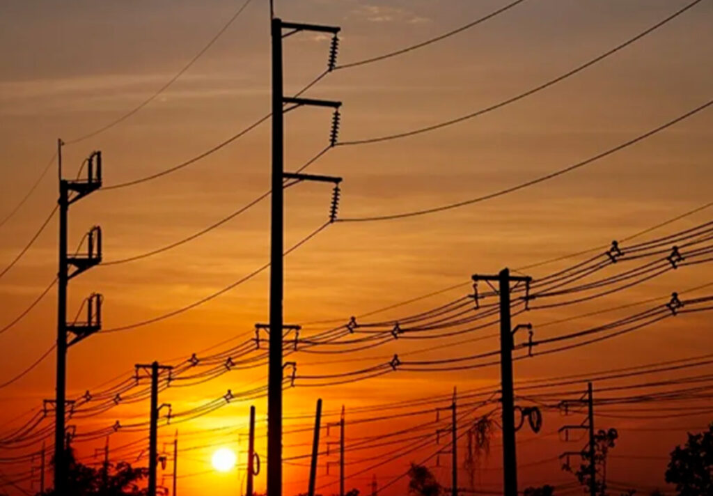 Consumidores de Goiás terão reajuste médio de 18% na conta de energia elétrica