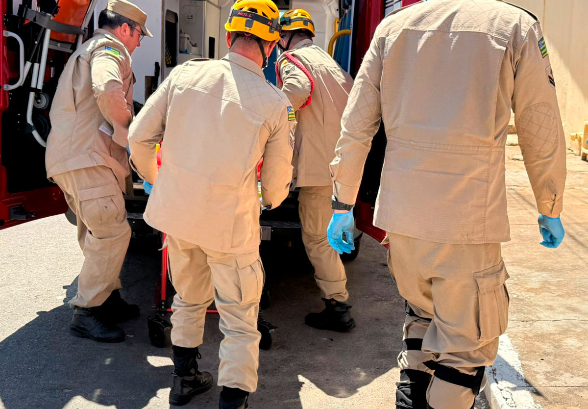 Incêndio em Catalão deixa mulher com queimaduras de 1º a 3º grau