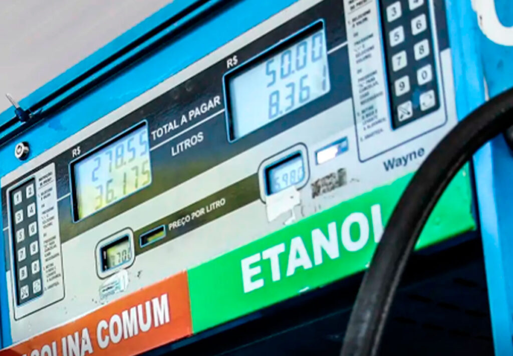 Petrobras reduz preço da gasolina em 4,9% a partir desta terça-feira (21)