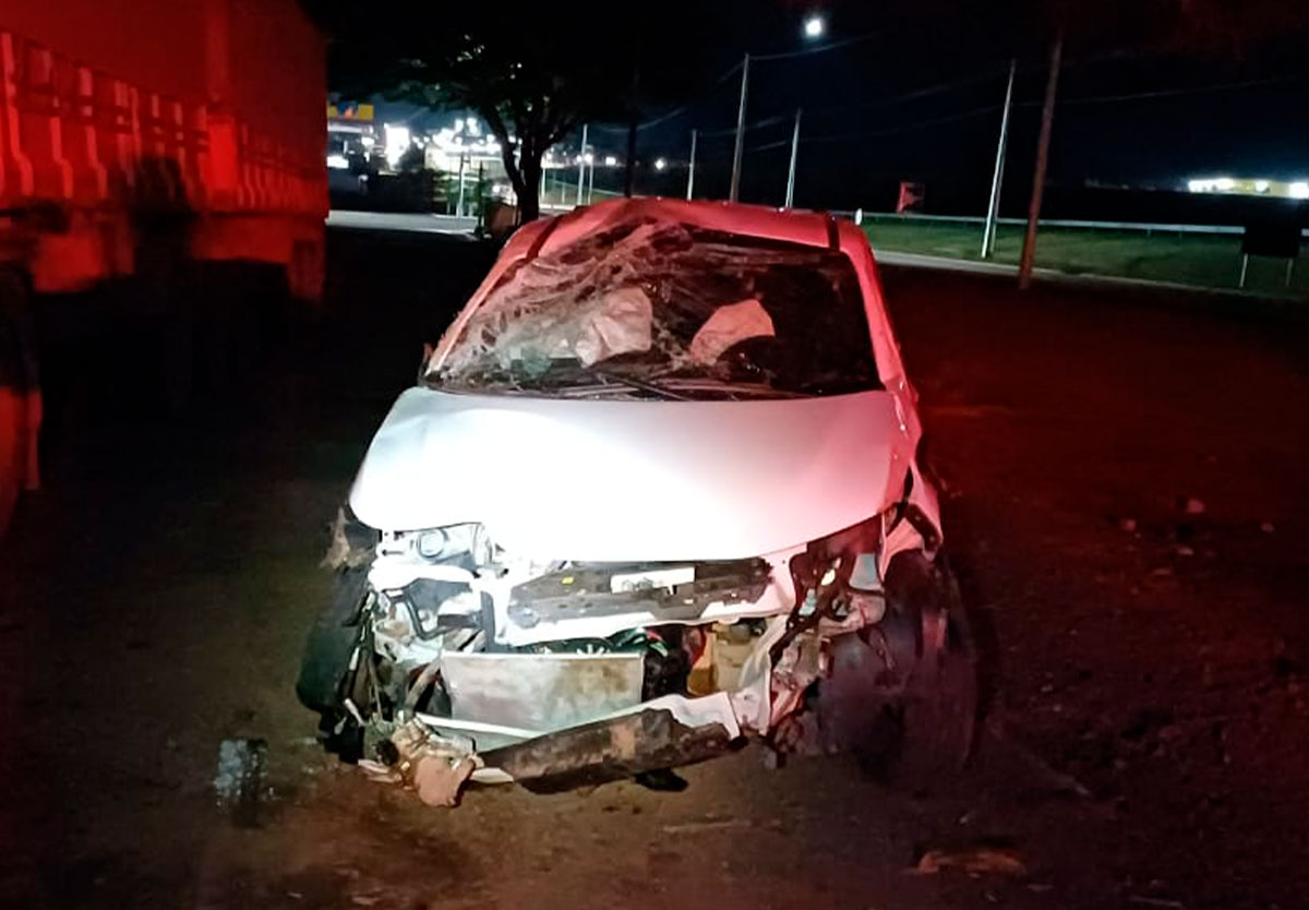 PRF atende acidente grave na BR-050; motorista diz ter adormecido durante o trajeto