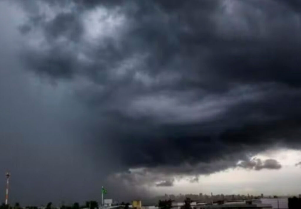 Goiás sob alerta: previsão indica chuvas intensas e ventos fortes em todas as regiões