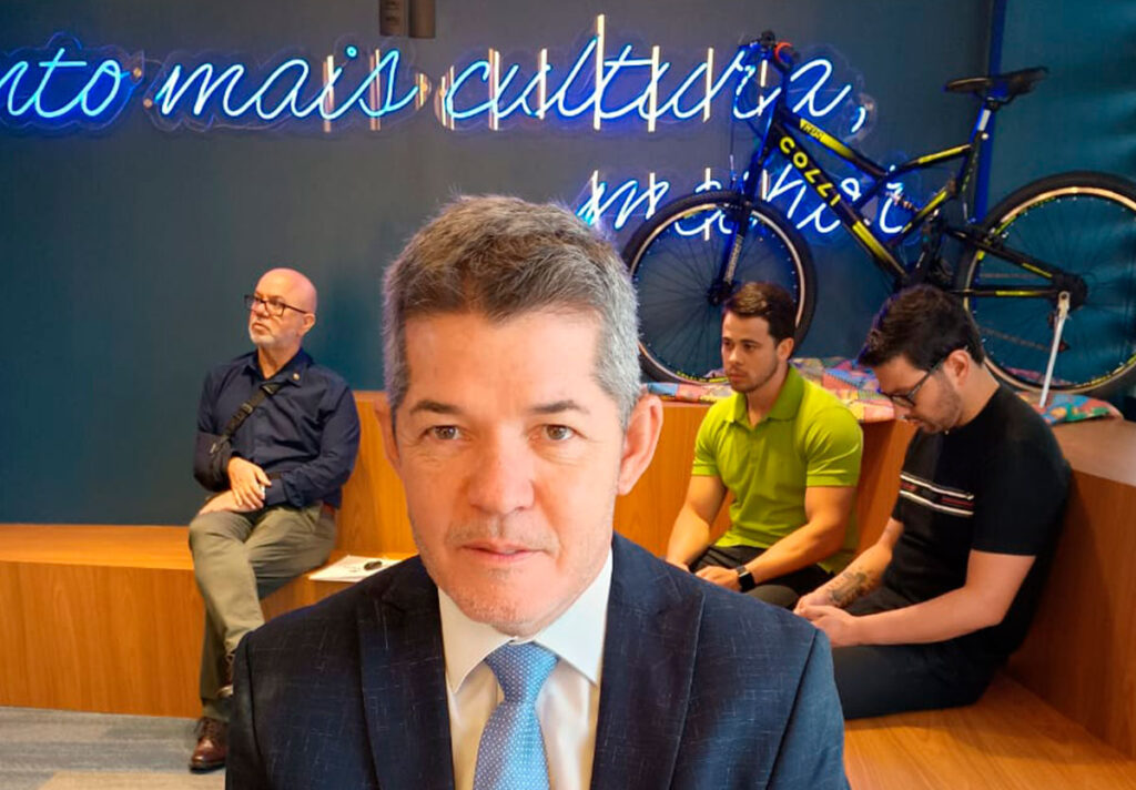 “A Rádio Cultura tem a melhor estrutura de comunicação do estado de Goiás”, afirma Delegado Waldir em visita à emissora