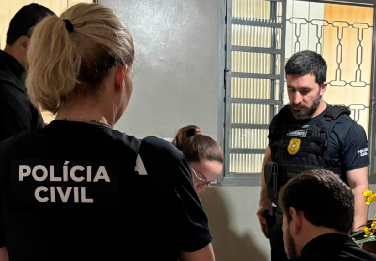 A operação cumpre três mandados de prisão temporária e dez de busca e apreensão, além do bloqueio judicial de bens avaliados em R$ 13 milhões.