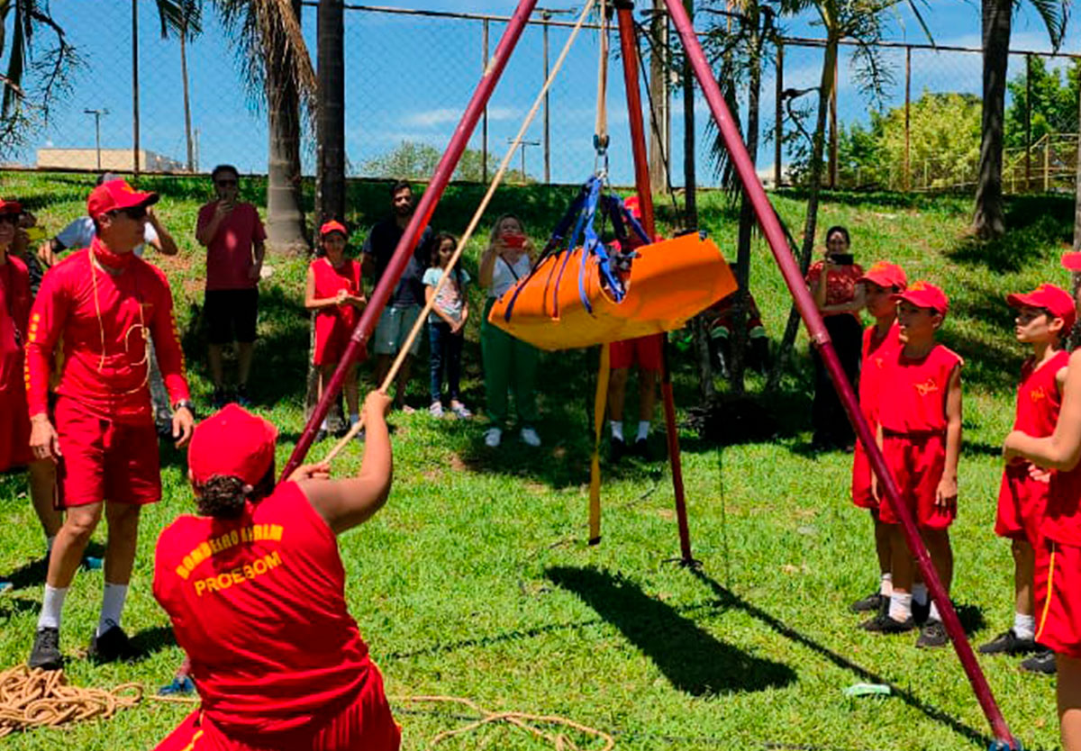 PROEBOM forma novos Bombeiros Mirins em Catalão